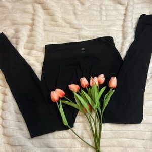 Lululemon Black Leggings